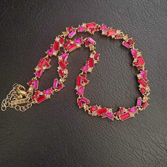 White House Black‎ Market Necklace Gold Tone Red Pink and Clear Crystal Clusters - Picture 5 of 10